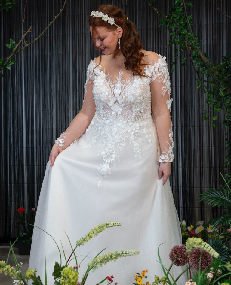 curvy brautkleid langarm illusion spitze glitzer tull